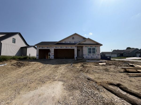 6107 Belle Court, Davenport, IA 52807