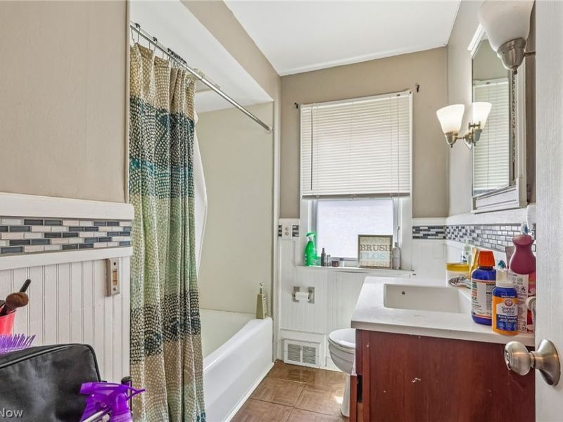 3953 W 160th Street, Cleveland, OH 44111 Photo 15