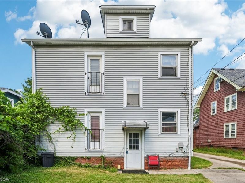 3953 W 160th Street, Cleveland, OH 44111 Photo 3
