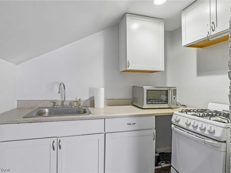 3953 W 160th Street, Cleveland, OH 44111 Photo 45