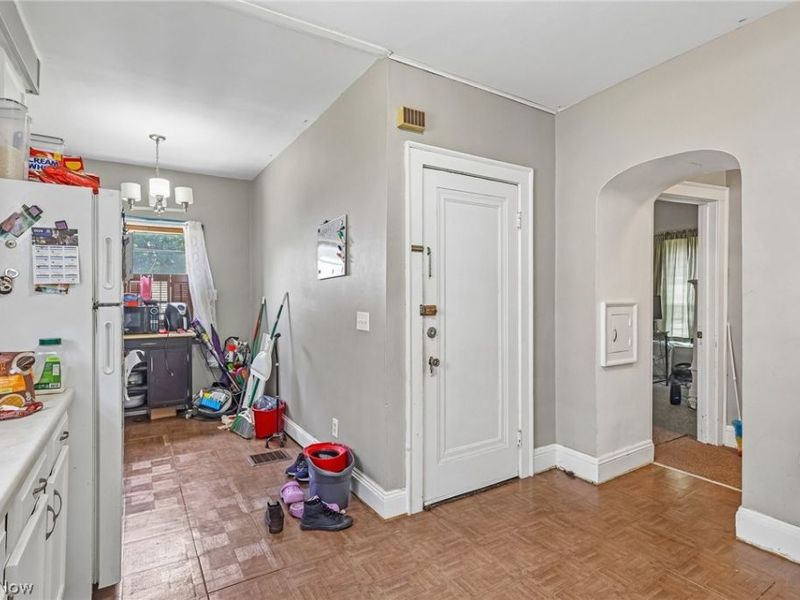 3953 W 160th Street, Cleveland, OH 44111 Photo 6