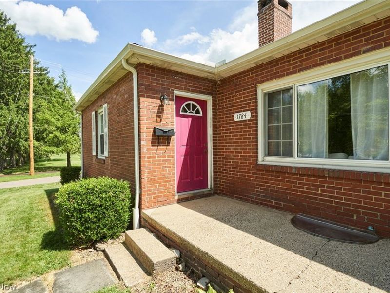 1784-1786 Shatto Avenue, Akron, OH 44313 Photo 2