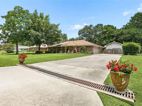 128 HERWIG BLUFF Road, Slidell, LA 70461