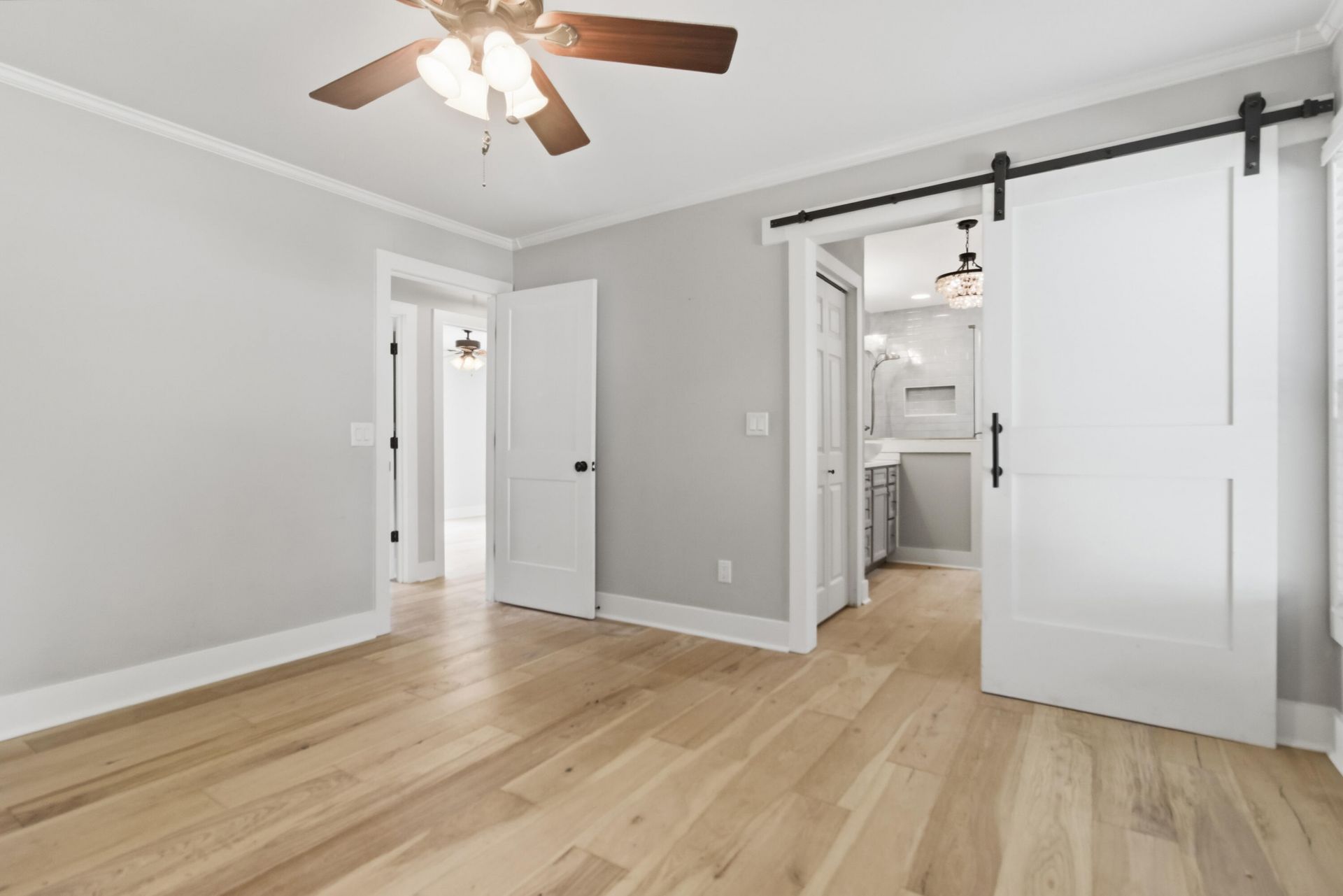 920 Ravenswood Drive Photo 35