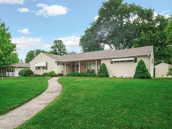 847 Garfield Street , Hobart, IN 46342