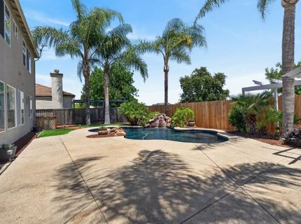 9472 Rhone Valley Way, Elk Grove, CA 95624 Photo