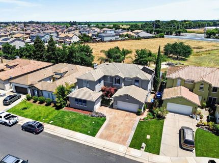 9472 Rhone Valley Way, Elk Grove, CA 95624 Photo