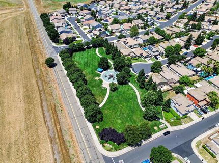 9472 Rhone Valley Way, Elk Grove, CA 95624 Photo