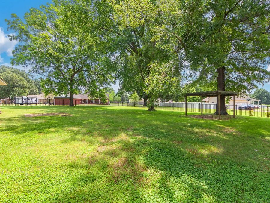 Property Image 43