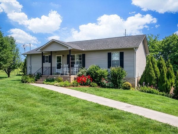 400 Cessna Cir , Winchester, TN 37398
