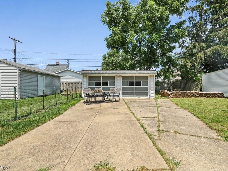6210 Alber Avenue, Parma, OH 44129 Photo 32