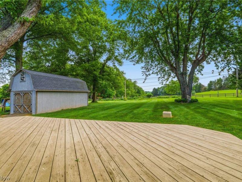 8540 Morrilton Circle NW, North Canton, OH 44720 Photo 21