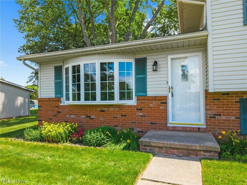 8540 Morrilton Circle NW, North Canton, OH 44720 Photo 5