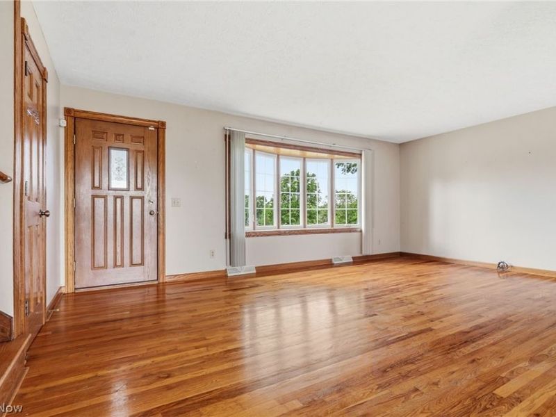 8540 Morrilton Circle NW, North Canton, OH 44720 Photo 7