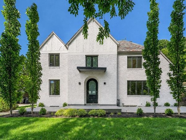 59 Fresh Pond Lane, Cambridge, MA 02138