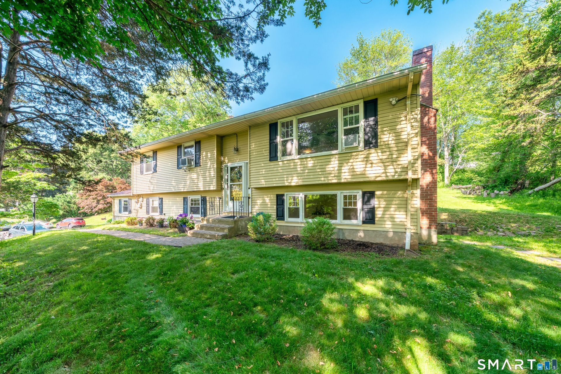 96 Lynn, Meriden, CT 06451 Main Photo