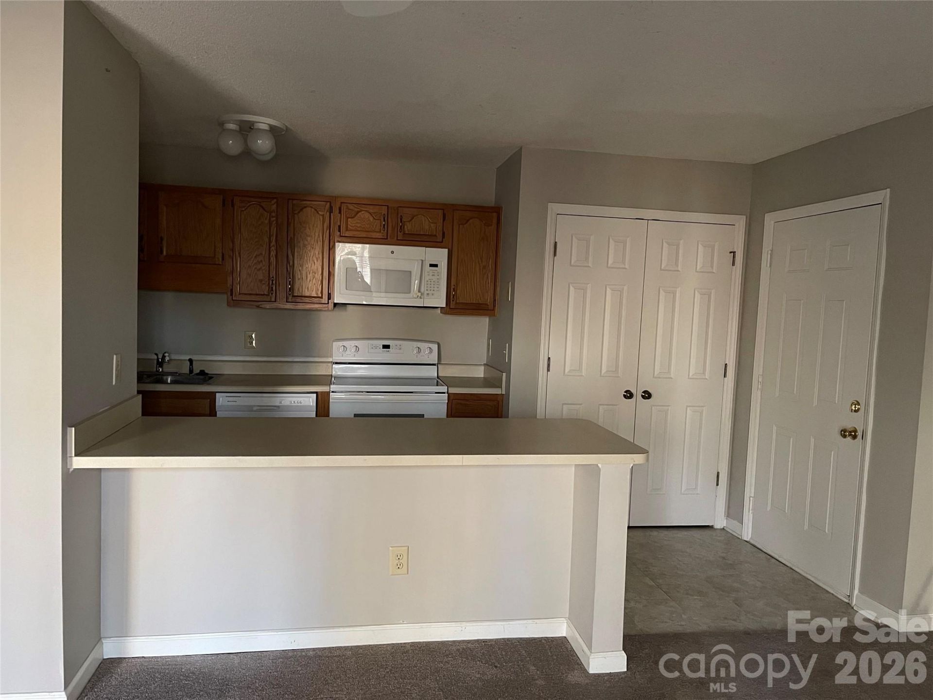 5932 W Friendly Avenue, Greensboro, NC 27410 Main Photo