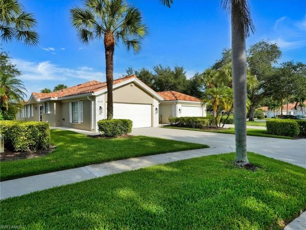4533 Paseo Avila , NAPLES, FL 34109