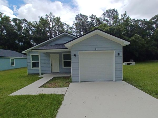 614 HANNAH Street, Hastings, FL 32145