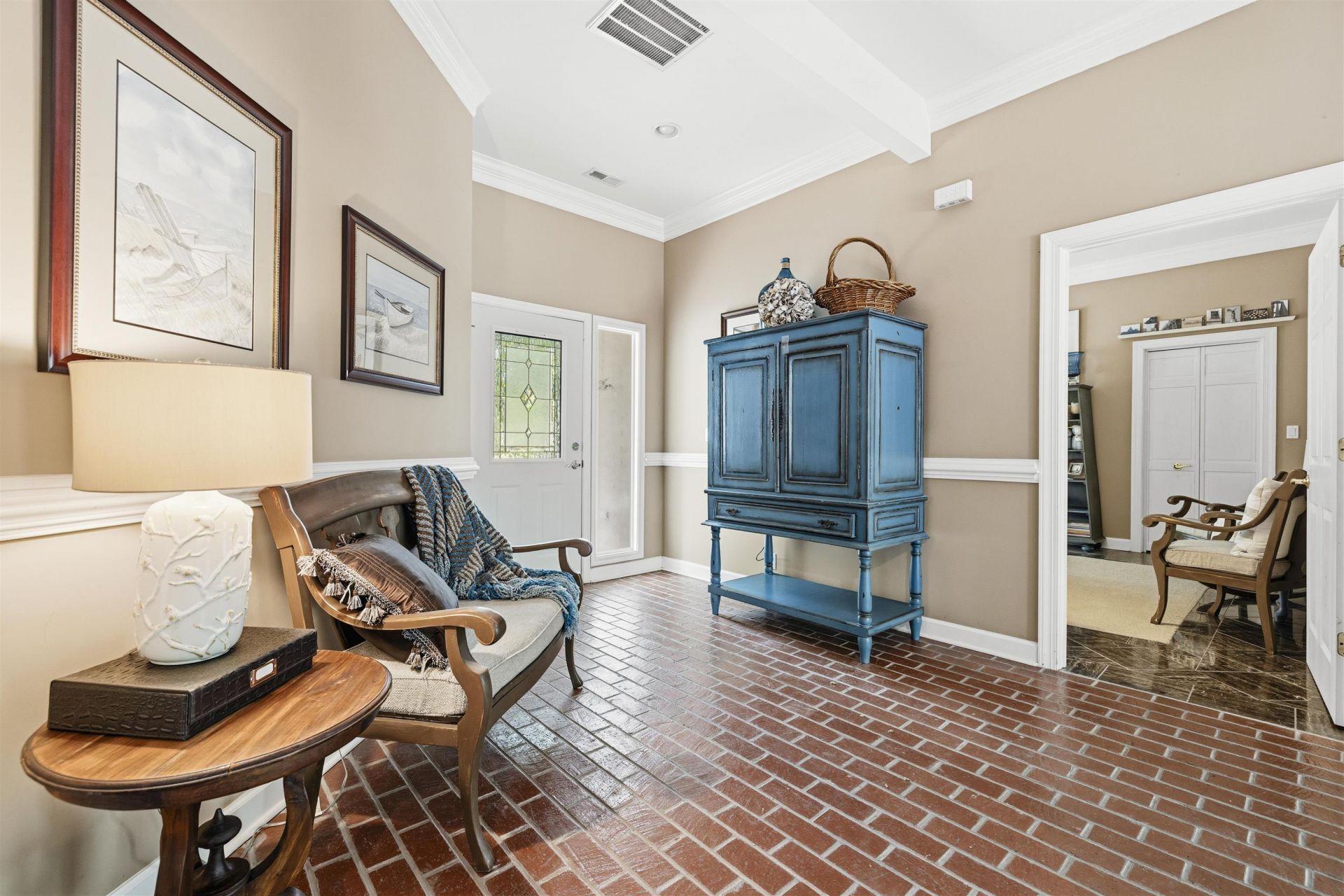 75 Cypress Ln.  Photo 10
