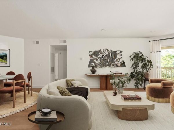 697 Sutton Crest Trail , Unit Tl210, Oak Park, CA 91377