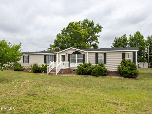 6321 Nc 42 Highway E, Elm City, NC 27822