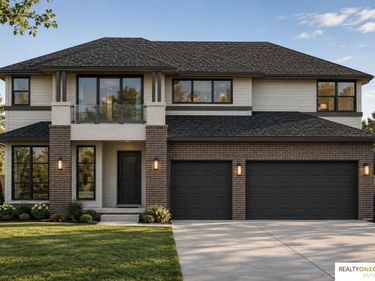 4902 Pinehill Road, Papillion, NE 68133