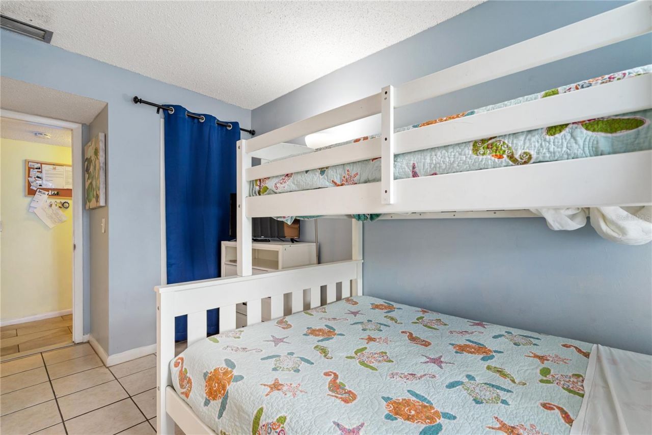 230 Medallion Boulevard , Unit E, Madeira Beach, FL 33708 Photo