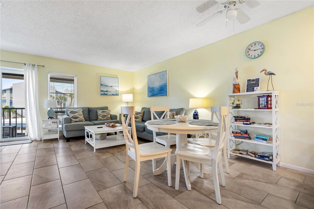230 Medallion Boulevard , Unit E, Madeira Beach, FL 33708 Photo