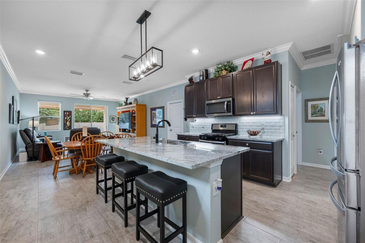 5513 Los Robles Court, Palmetto, FL 34221 Photo