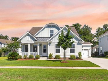 106 Calm Water Way, Summerville, SC 29486