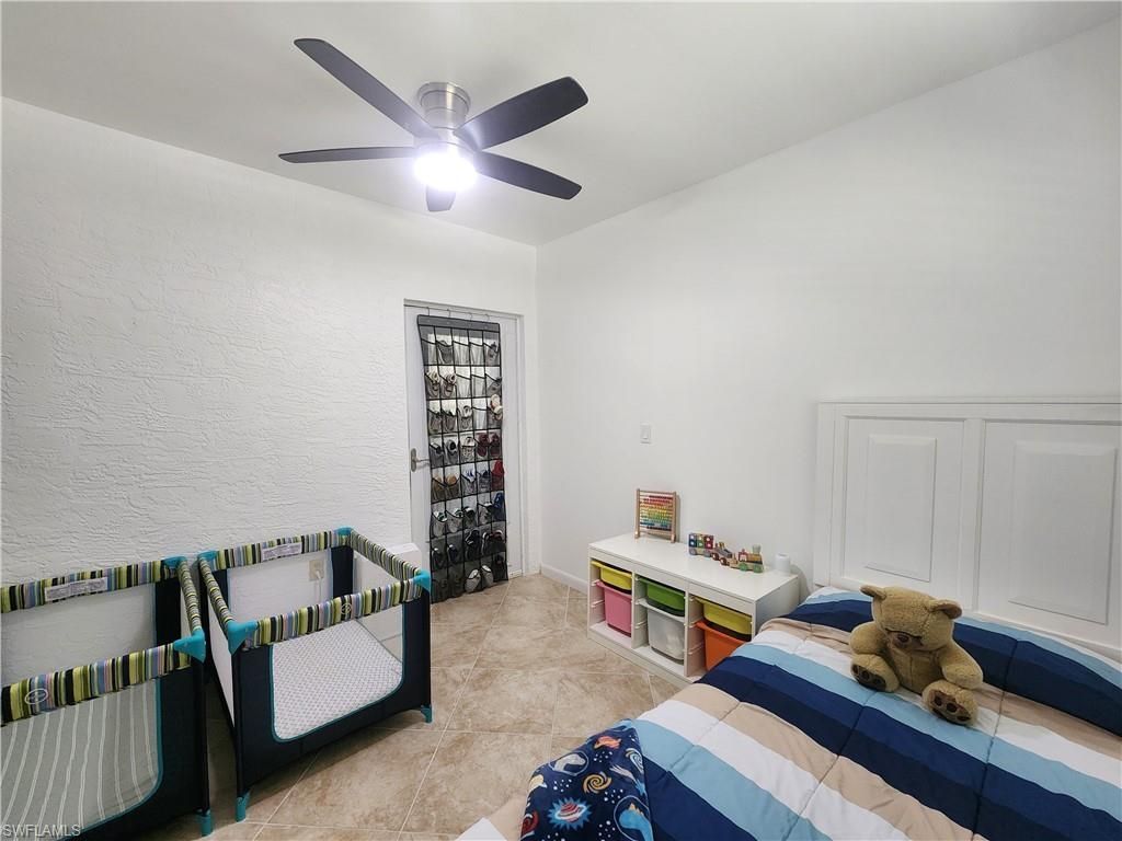 111 2nd St Se, Naples, FL 34117 Photo