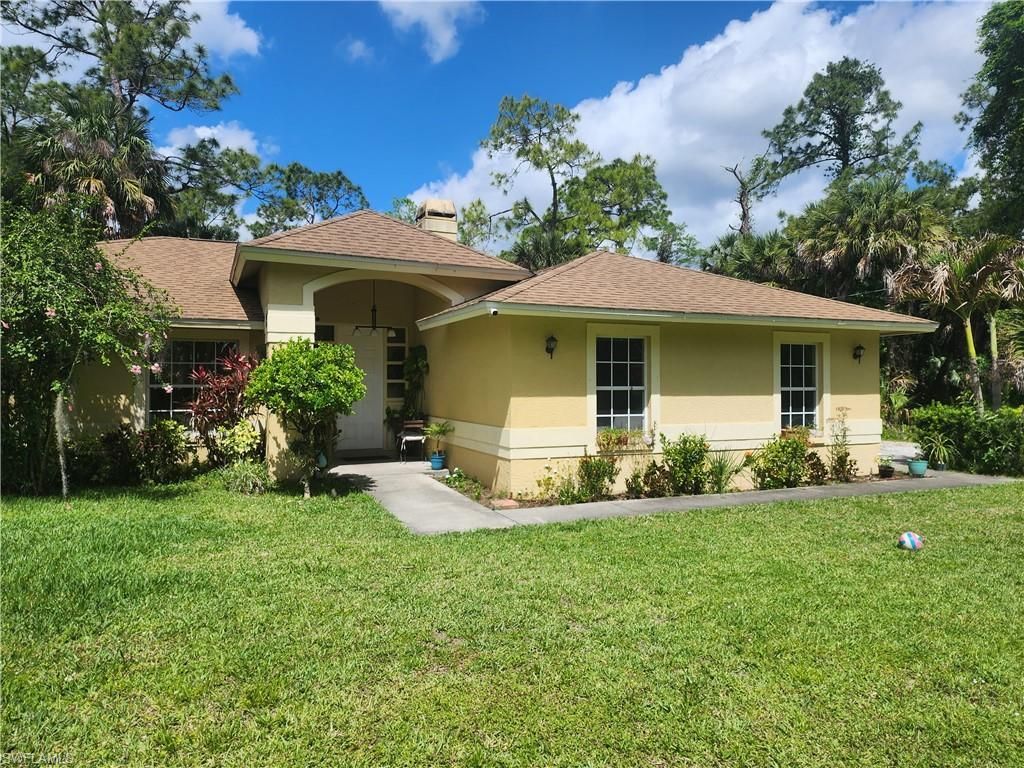 111 2nd St Se, Naples, FL 34117 Photo
