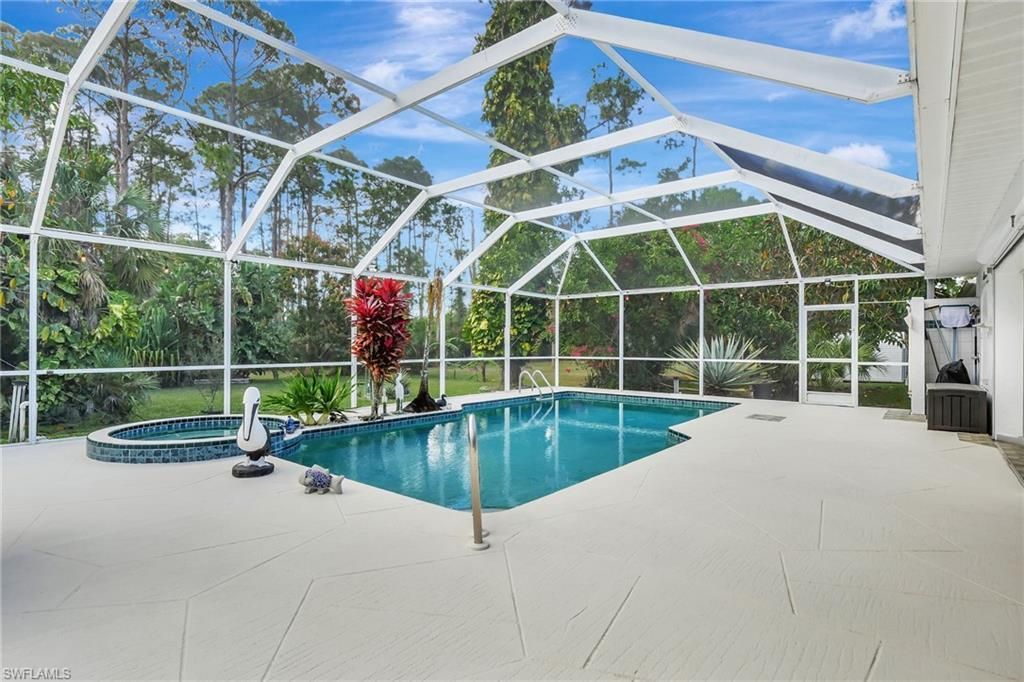 809 Robert Ave , Lehigh Acres, FL 33936 Photo