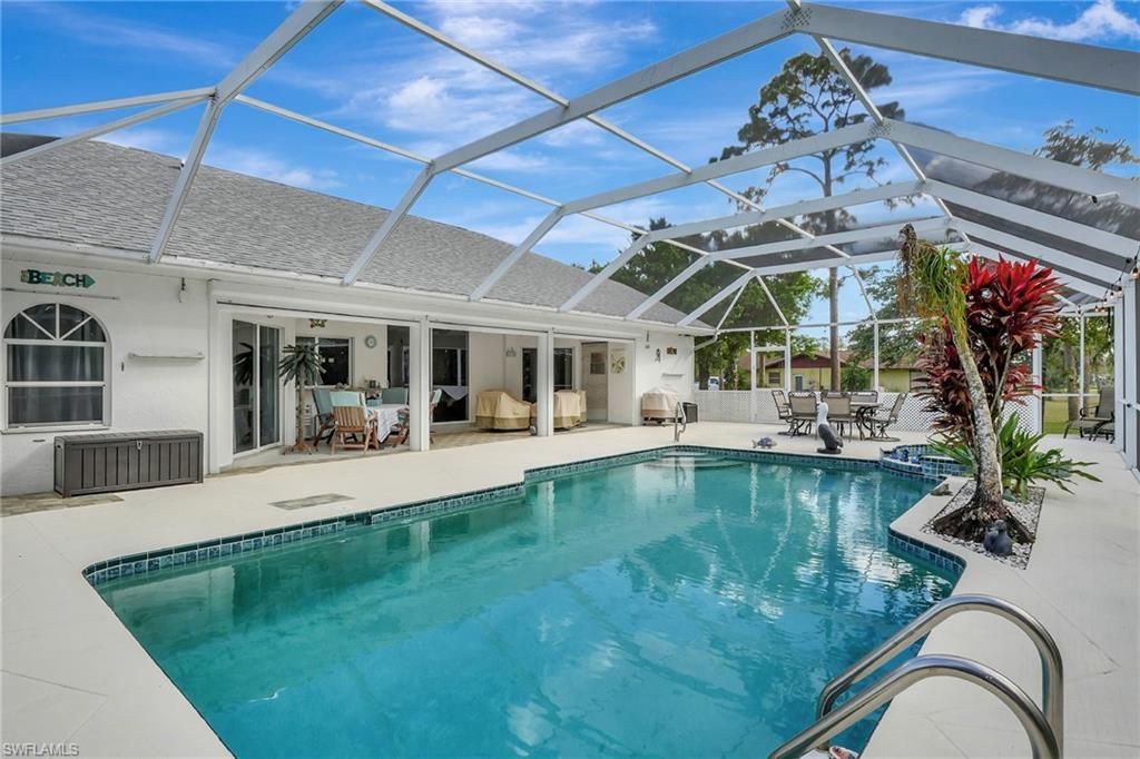 809 Robert Ave , Lehigh Acres, FL 33936 Photo