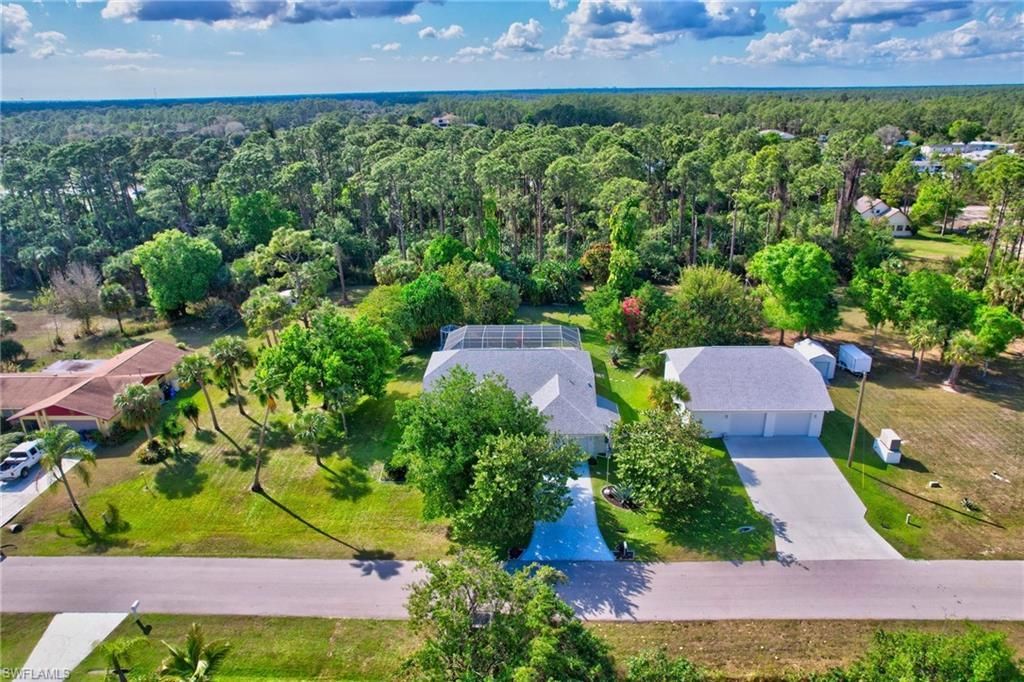 809 Robert Ave , Lehigh Acres, FL 33936 Photo