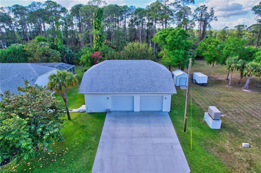 809 Robert Ave , Lehigh Acres, FL 33936 Photo