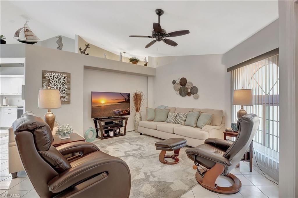 809 Robert Ave , Lehigh Acres, FL 33936 Photo