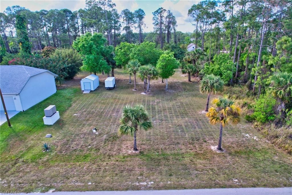 809 Robert Ave , Lehigh Acres, FL 33936 Photo