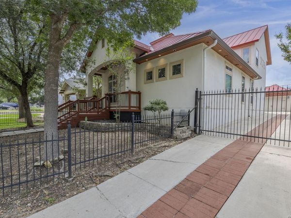 410 QUEEN ANNE CT, San Antonio, TX 78209