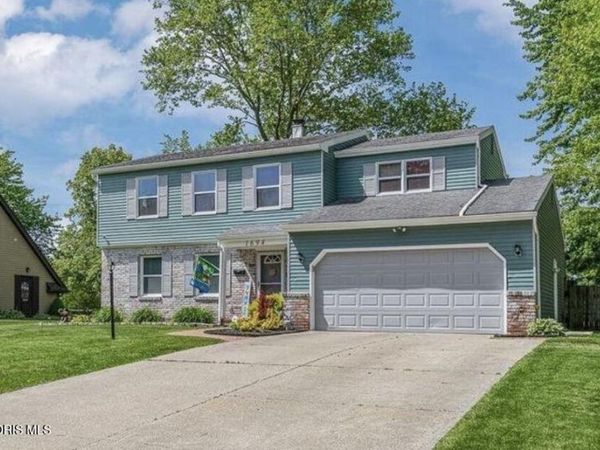 1694 Pinelawn Drive, Toledo, OH 43614