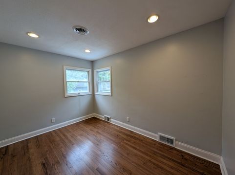 Main Photo