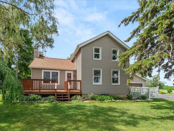 2418 N 47th. Road , Somonauk, IL 60552