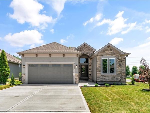 4225 NE Park Springs Drive, Lee's Summit, MO 64064