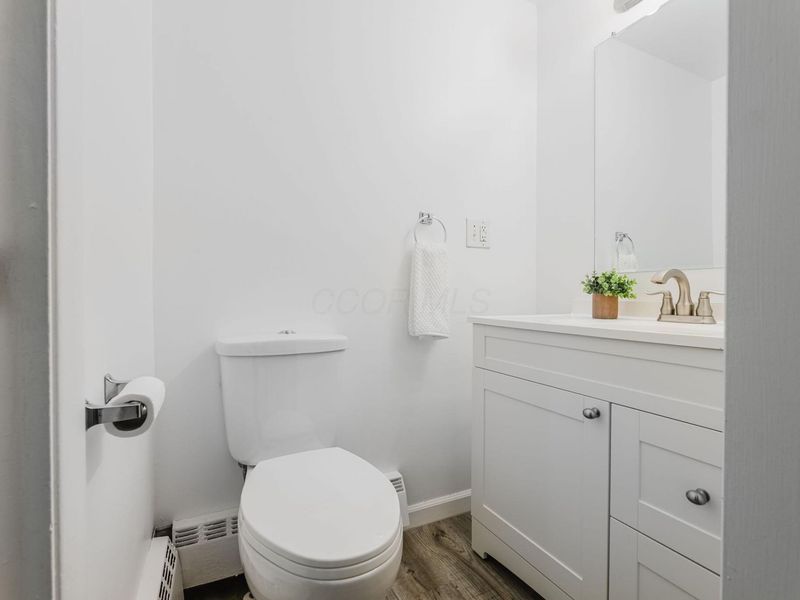 77 S Hartford Avenue , Centerburg, OH 43011 Photo 16