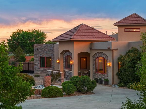 7921 Florence Avenue NE, Albuquerque, NM 87122