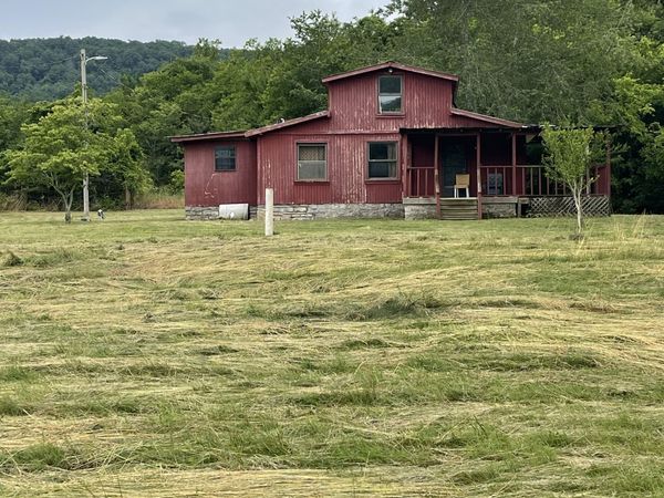 3323 Carter Branch Rd , Hartsville, TN 37074