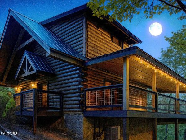 1615 Misty Hollow Way , Gatlinburg, TN 37738