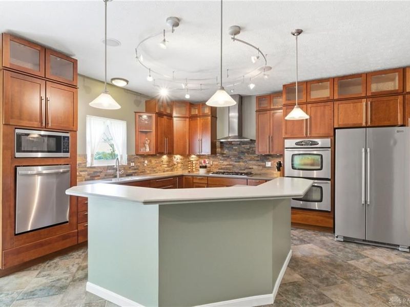 12196 Kilbride Drive, Cincinnati, OH 45251 Photo 15