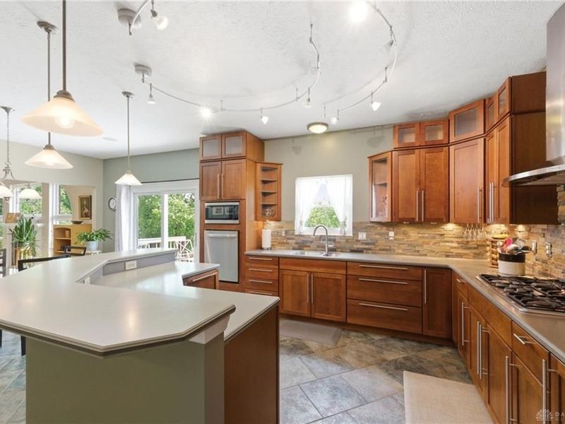 12196 Kilbride Drive, Cincinnati, OH 45251 Photo 18